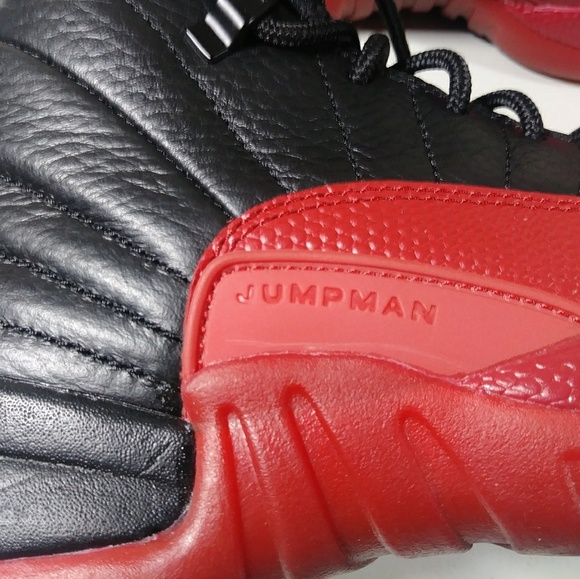 Air Jordan 12 Retro - Picture 6 of 8